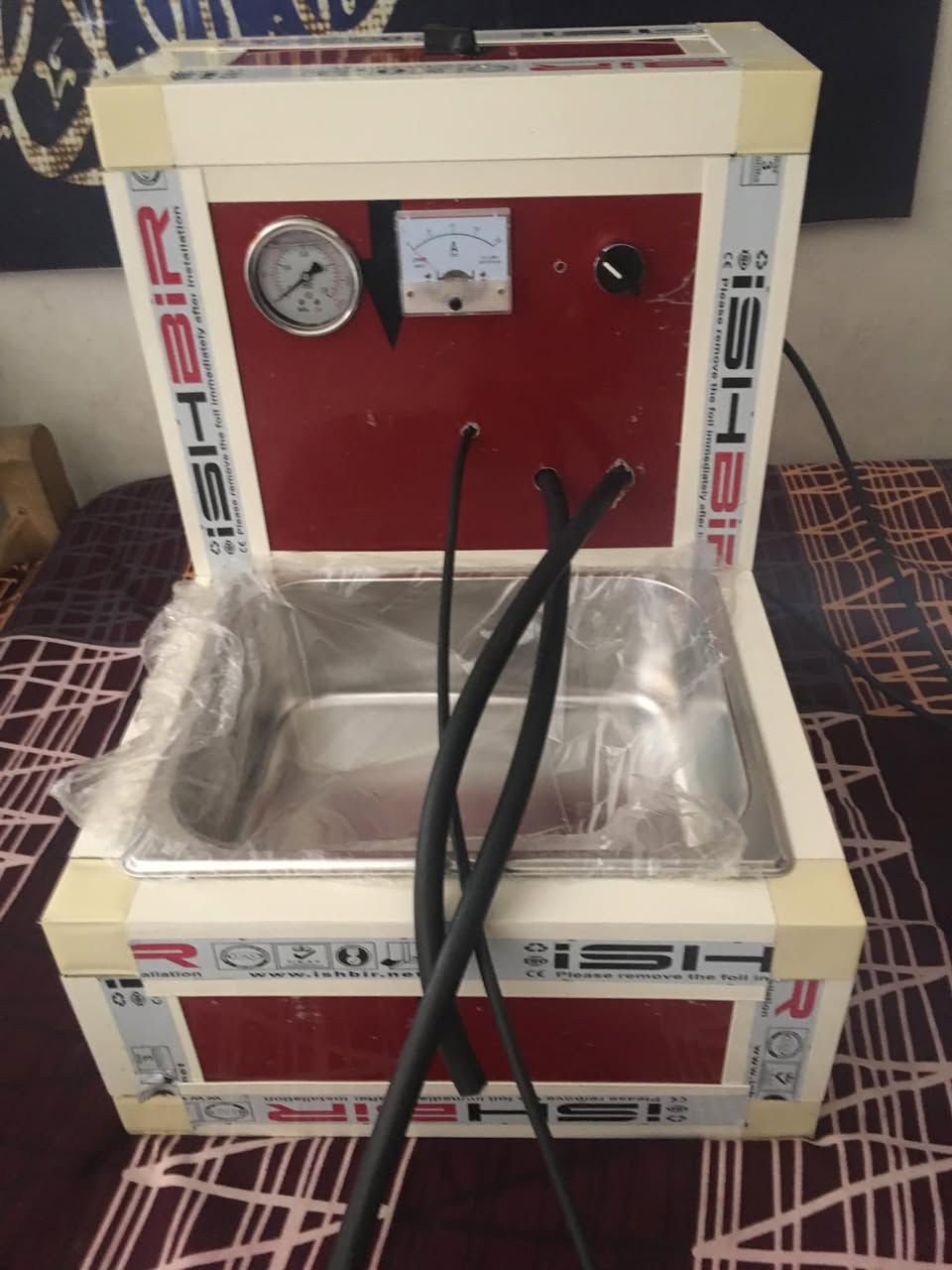 السلام عليكم تتوفر لدينا اجهزه فحص مجاول 
وجهاز فحص حساسات وجهاز فحص الفيت بام وجهاز نوزل الجي دي اي وجهاز بلك اي استفسار راسلو الصفحه او على رقم ***********
