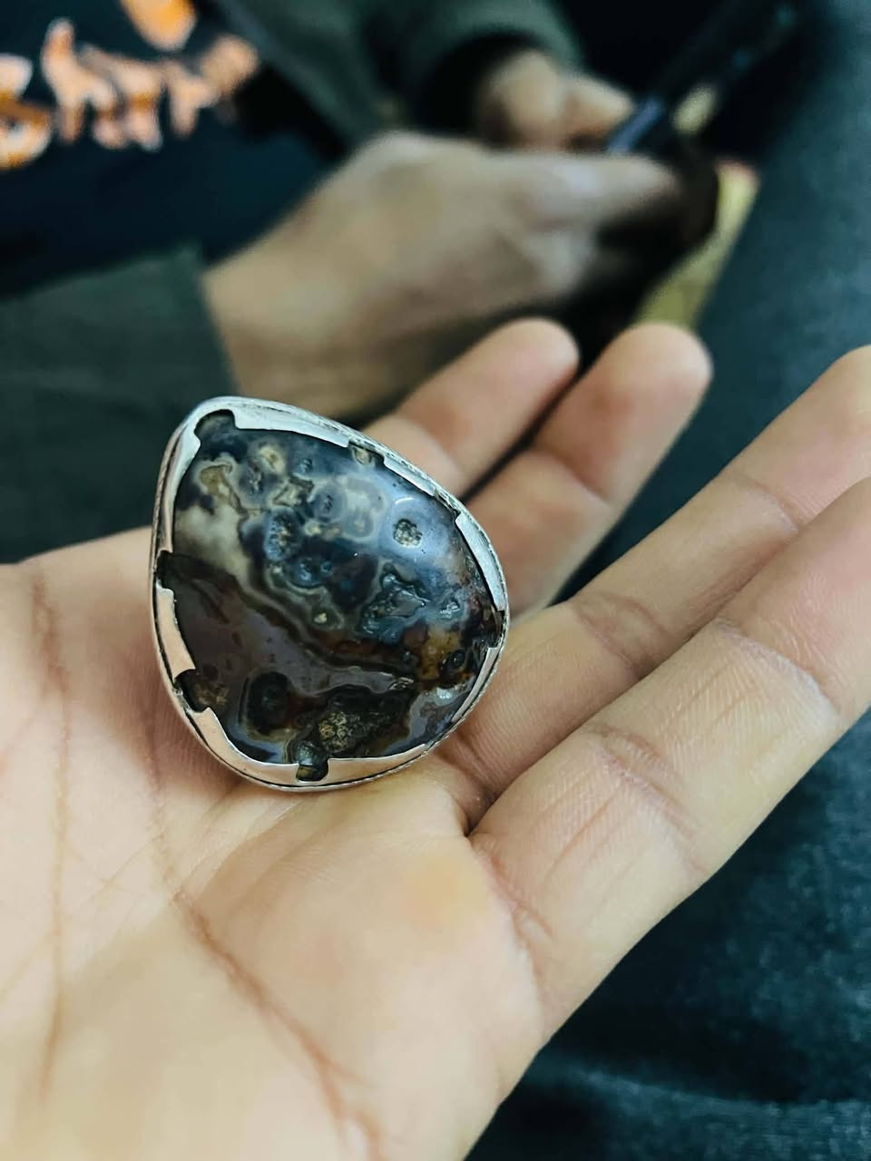 داوودي قديم للبيع
***********
