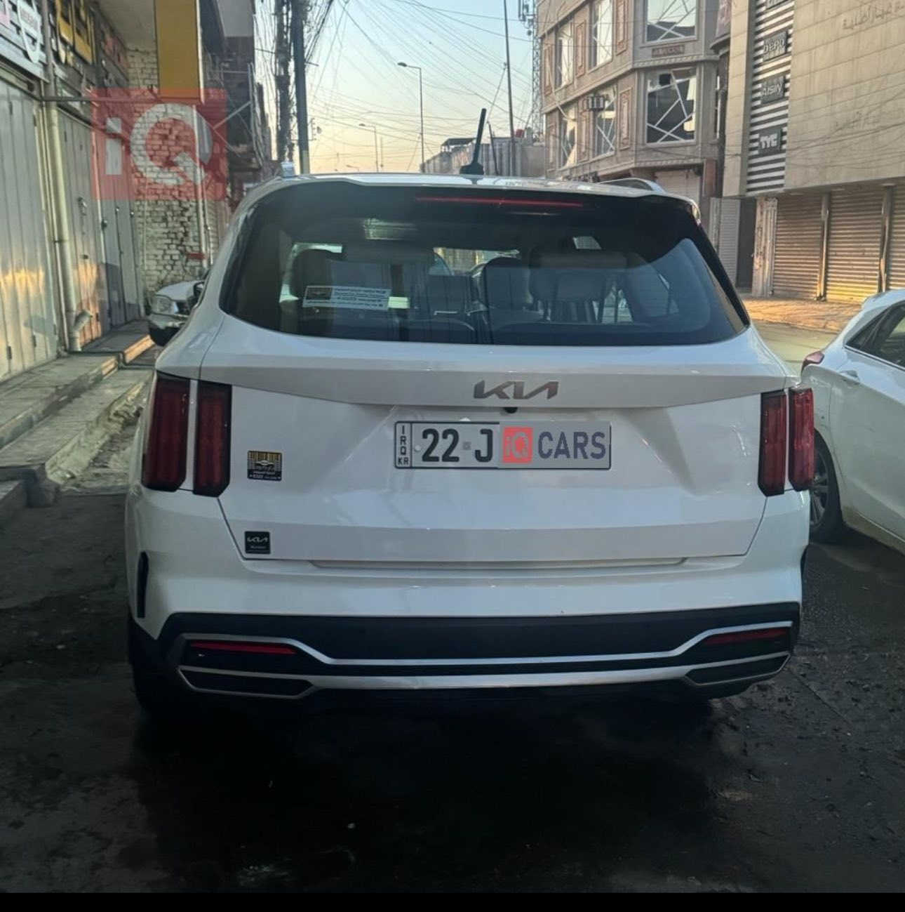 السلام عليكم عيني سورنتوا موديل 2023 فول مواصفات 4 سلندر محرك 2500 تيربوا سياره وارد خليجي مكفوله عدا بارد بالجنطه 4 اصابع ماشيه 39000 رايدها 26500 و بيها مجال بسيط  للاتصال  ***********
