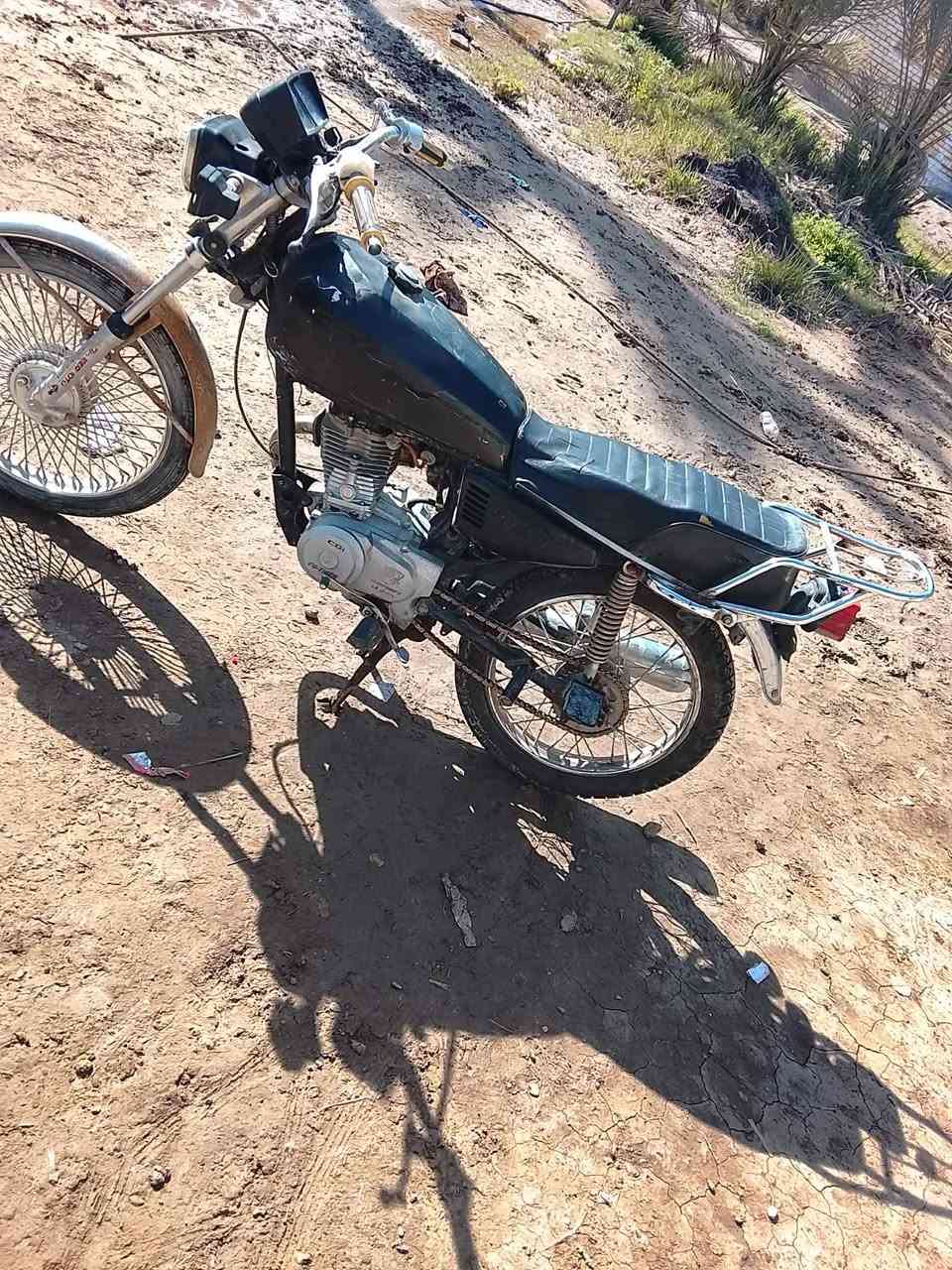 السلام عليكم دراجه تايكر مديل 20 للبيع السعر ٢٠٠ وبيها مجال ***********
