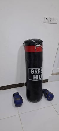 كيس ملاكمة • قفازات • كركوك