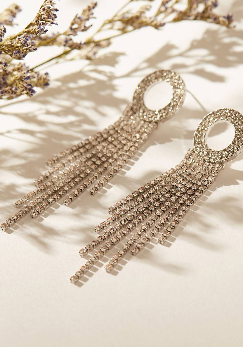 اكسسوارات كرستال 
متوفر توصيل داخل بسمايه الف


**إذا كنت صاحب هذا الإعلان وتريد حذفه لأي سبب، رجاءا أرسل رسالة إلى الدعم الفني**