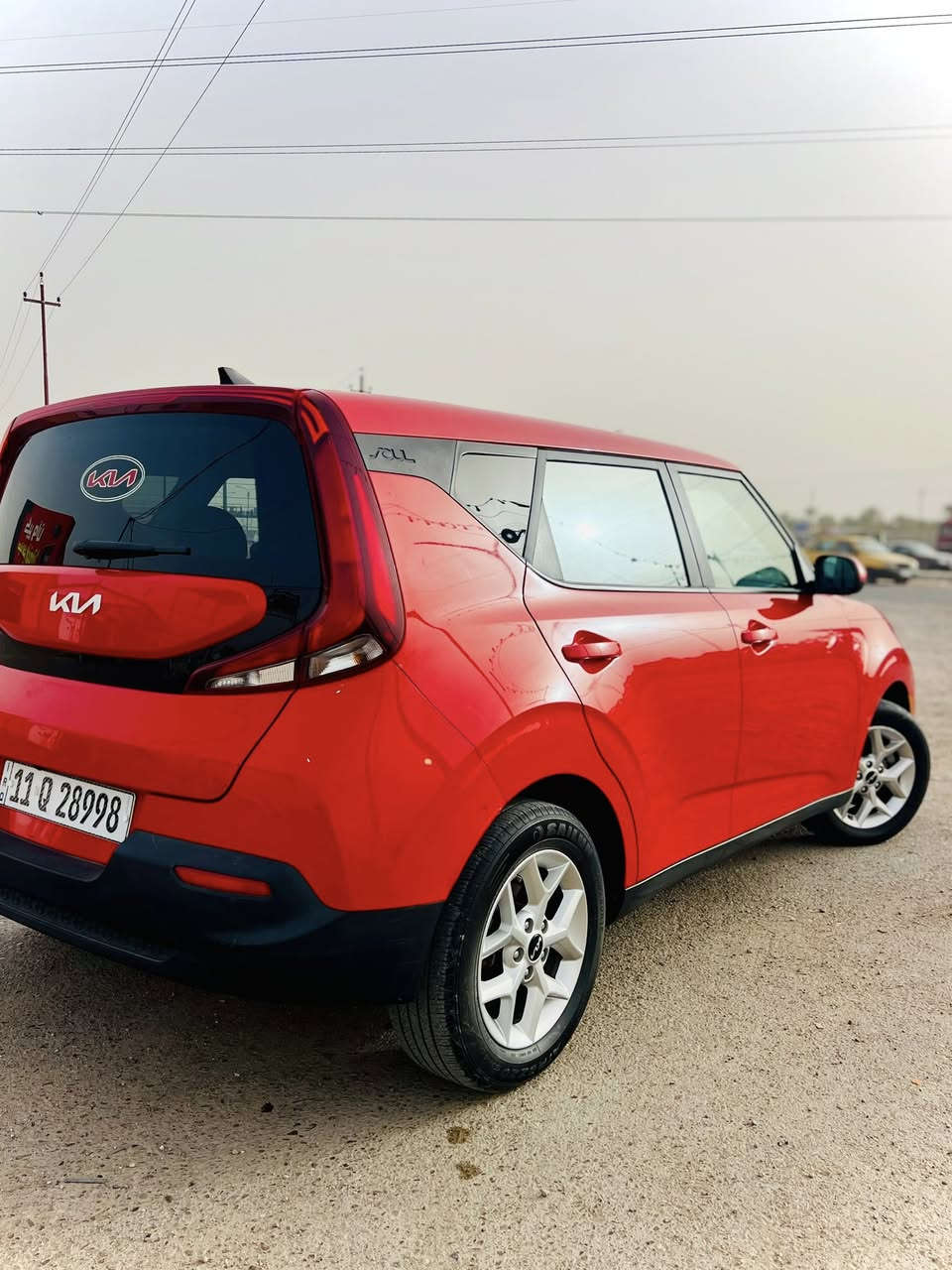 لسلام عليكم للبيع كيا صول 2022 مكينه 2000 دوش سيارة جديده كلش لون مميز احمر رقم بغداد باسمي تحويل مباشر ويل كب تحكملت استيرن نظام الدفع أمامي شاشة لمس بلوتوث وUSB كاميرا خلفية تحكم مثبت سرعة اقتصادية بالبنزين حاث فقط باب السائق بدون دواخل بدون ايرباك و صور الحادث موضحة بالمنشور السعر155$و بيها مجال بسيط اي استفسار اتصال***********بي واتساب
