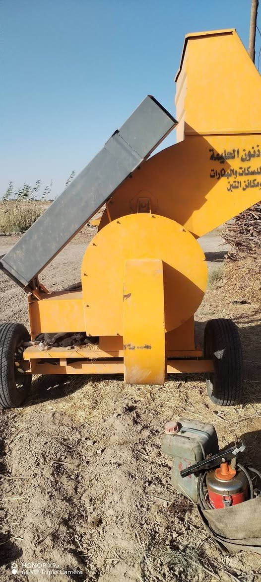 السلام عليكم 
كاروظه تبن ذنون جديده مشتغله 10ساعات فقط 
السعر 4ملايين
المكان الديوانيه الحمزه الشرقي 
***********
***********
