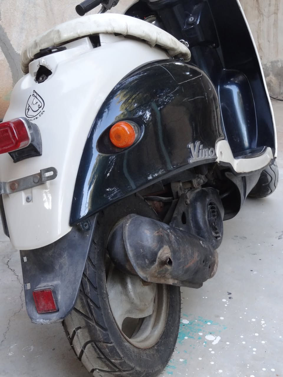 سلام عليكم شباب
دراجة مصرية للبيع الدراجة نظيفة مثل متشوفون بالصور 
مكينة ممفتوحة ابد الدراجة بلادية تشتغل هندر وسلف بس الباتري مالتهة عوزة شحن قفل ستيرن هورن شغالات تايرات جديدة ممستعملات هواي 
السعر 350 وبيهة مجال بسيط مكاني كوت الكفاءات 
للاستفسار اتصل  ***********
