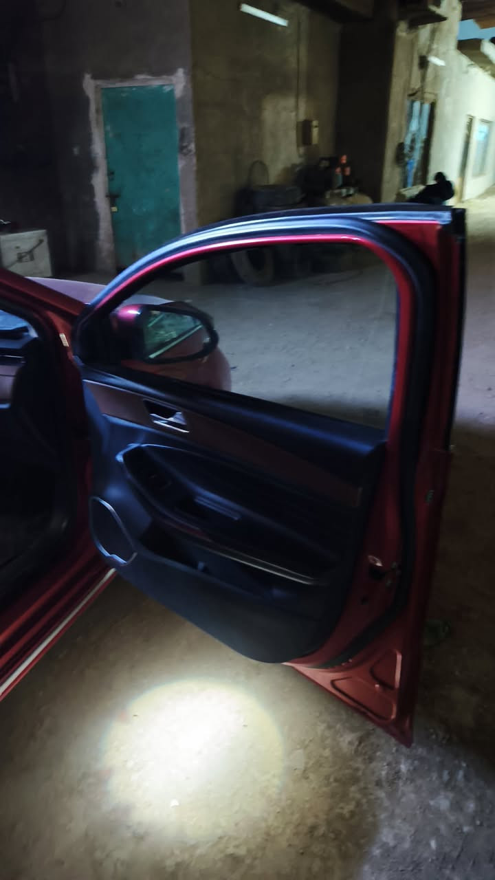 شيري اريزو 6 موديل 2020 فوال مواصفات حرة بسمي رقم بغداد إنكليزي   فتحة بصمة كامرة  عداد 4 بغداد نهروان كفالة سيارة سعر 100بيهة مجال ***********
