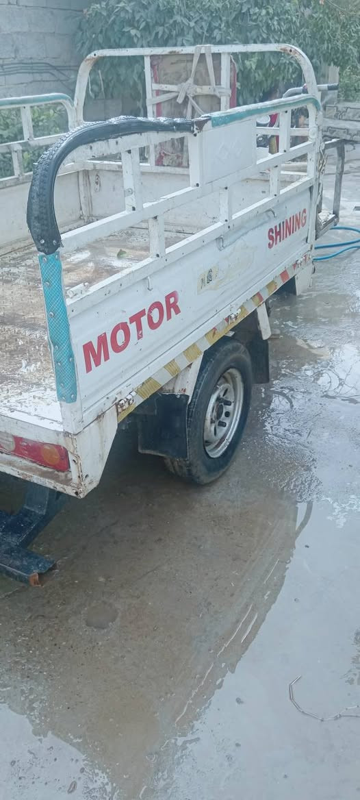 ستوتة ام الطير نكره سلف اوراق ضايعة سعر ٨٥٠ وبيها مجال مكانها الخالص. الاتصال على الرقم ***********
