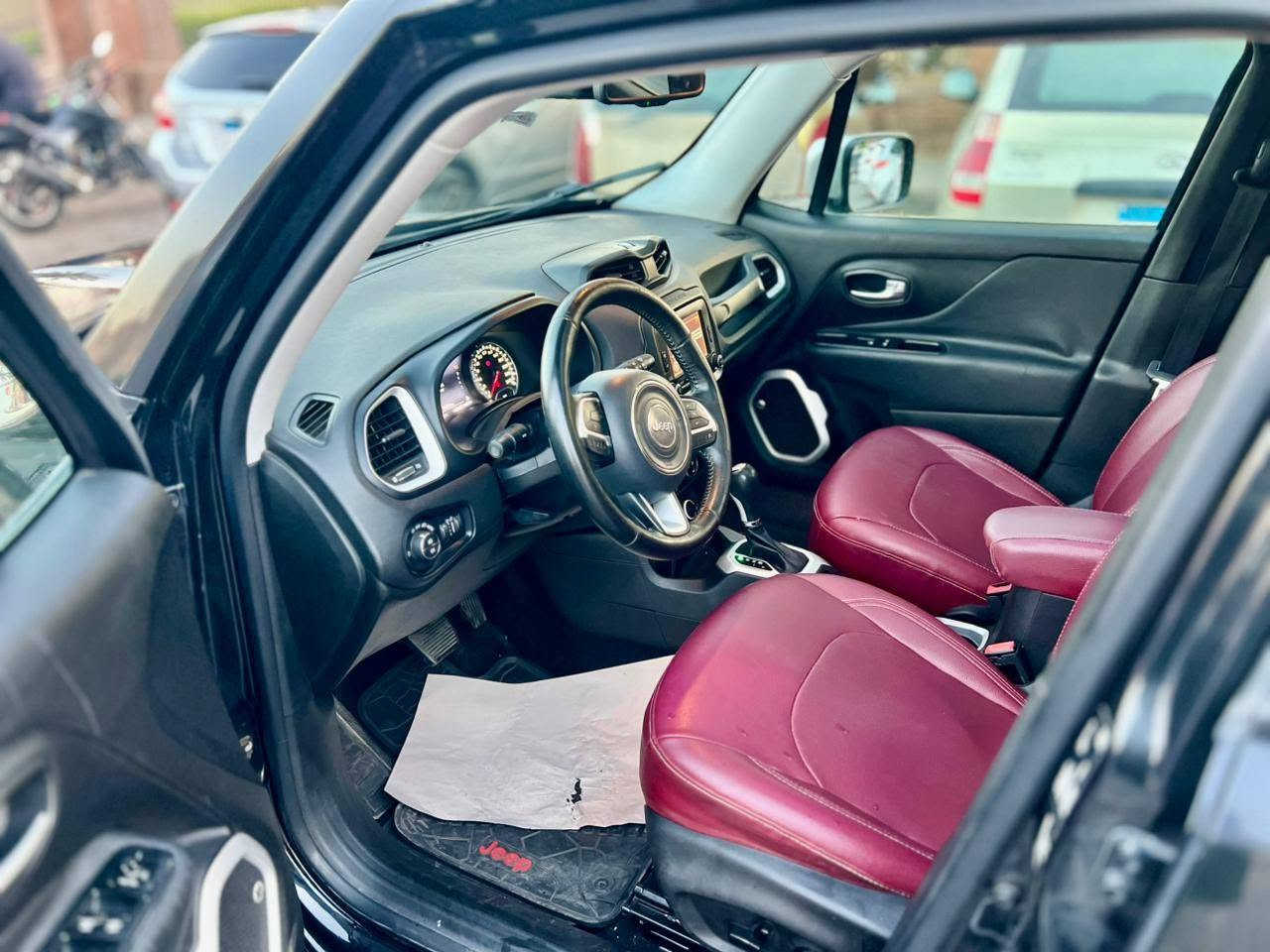 🔥 Jeep Renegade 2017 | أعلى فئة | حالة ممتازة 🔥
✅ موديل 2017
✅ أعلى فئة (Full Option)
✅ عداد 83,000 كم فقط
✅ رشة جنب أيمن فقط للتجميل
✅ رخصة سارية سنة
✅ مرور مدينة نصر

💰 البيع كاش
✔️ متاح تقسيط بنكي
✔️ تقسيط شركات
✔️ نقل ملكية بالتوكيل
✔️ تقسيط مباشر بإجراءات ميسرة

📍 المعاينة: مدينة نصر

📞 للتواصل:
01019616395
01213381184

🚗 العربية جاهزة للفحص والمعاينة، والجادين فقط.


**إذا كنت صاحب هذا الإعلان وتريد حذفه لأي سبب، رجاءا أرسل رسالة إلى الدعم الفني**
