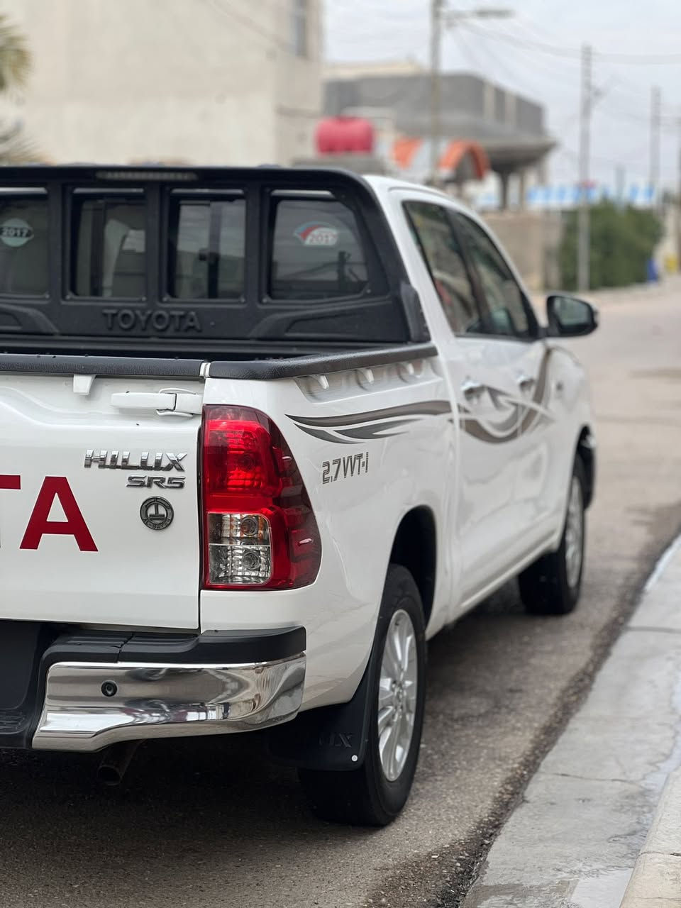 بيك اب ٢٠١٧ الساير الكويتي كير عادي فول مواصفات تبريد خلفي كفاله عامة من الصبغ والفتح مكينة كفالة سيارة جديد خطة بلادية كله على بلاد المكان البصرة الدير للاستفسار على الرقم *********** السعر ٢١٠
