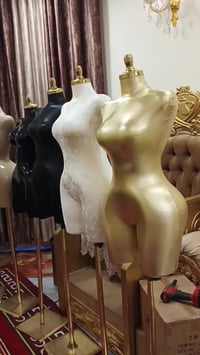 اتوفرت عدنه انواع المليكانات وبسعر الجمله... ارقام الحجز..07779900718/...