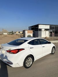 النترى ٢٠١٦ خليجي مكينه ٢٠٠٠دوش فول مواصفات للاخير السياره جاهزه مكينه...