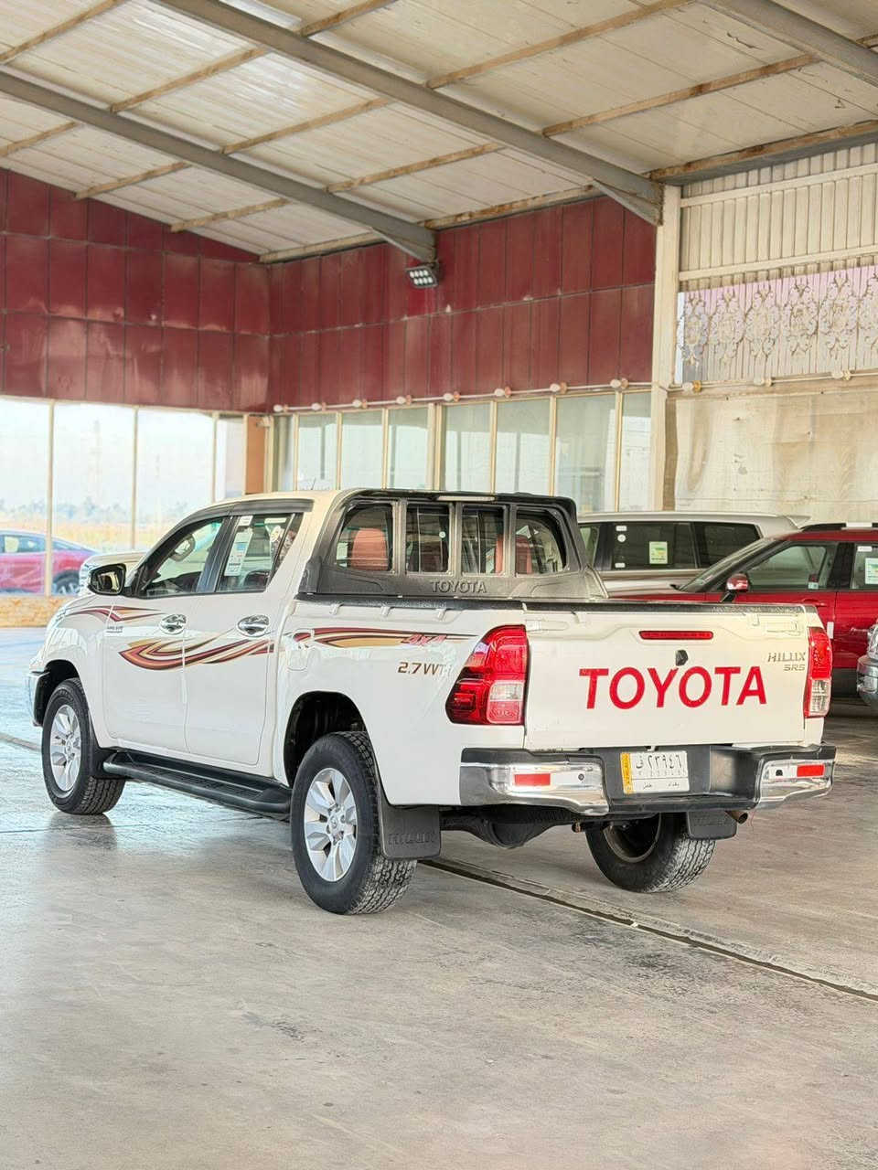 هايلوكس فورويل موديل 17 اتوماتيك كويتي الساير مذهب فول 1/1 ام الصاج تبريد قطعتين +بيانو لمس شاشه كبيره+ كامره بك
مانع انزلاق 
رقم دولي سنويه مجدده 2030 باسمي مشروع وطني 
جاهزه من كل شي اي نقص ما بيه 
تبريد❄️ تدفئه🔥 كير مكينه
حداديه كهرباء 
تخم تاير جديد 
مال جناي سعر 239 وبيه مجال حك جيه مكان بغداد النهروان سايد الواحد رقم 
***********
