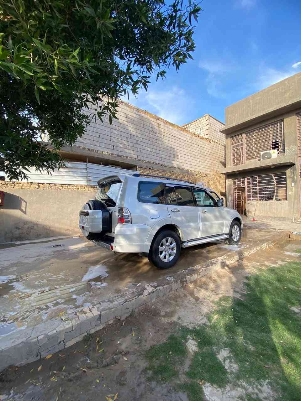 سلام عليكم باجيرو موديل 10جديده بمعنى لكلمه مكان بابل حي نادر ***********
