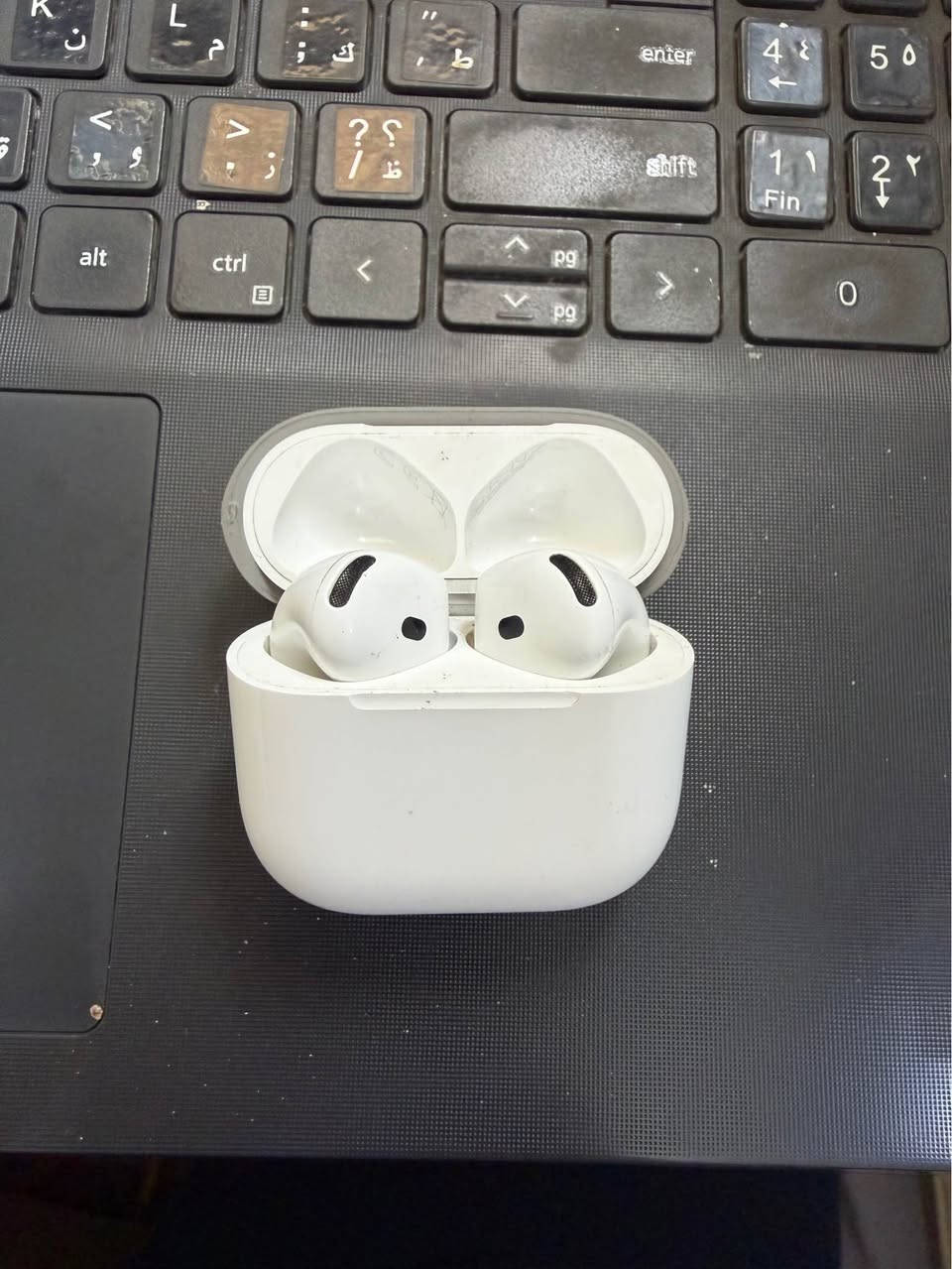 ‎ايربود 4 تايبسي بعدهي داخل الضمان
كامل ملحقات‎ بغداد, العراق


**إذا كنت صاحب هذا الإعلان وتريد حذفه لأي سبب، رجاءا أرسل رسالة إلى الدعم الفني**