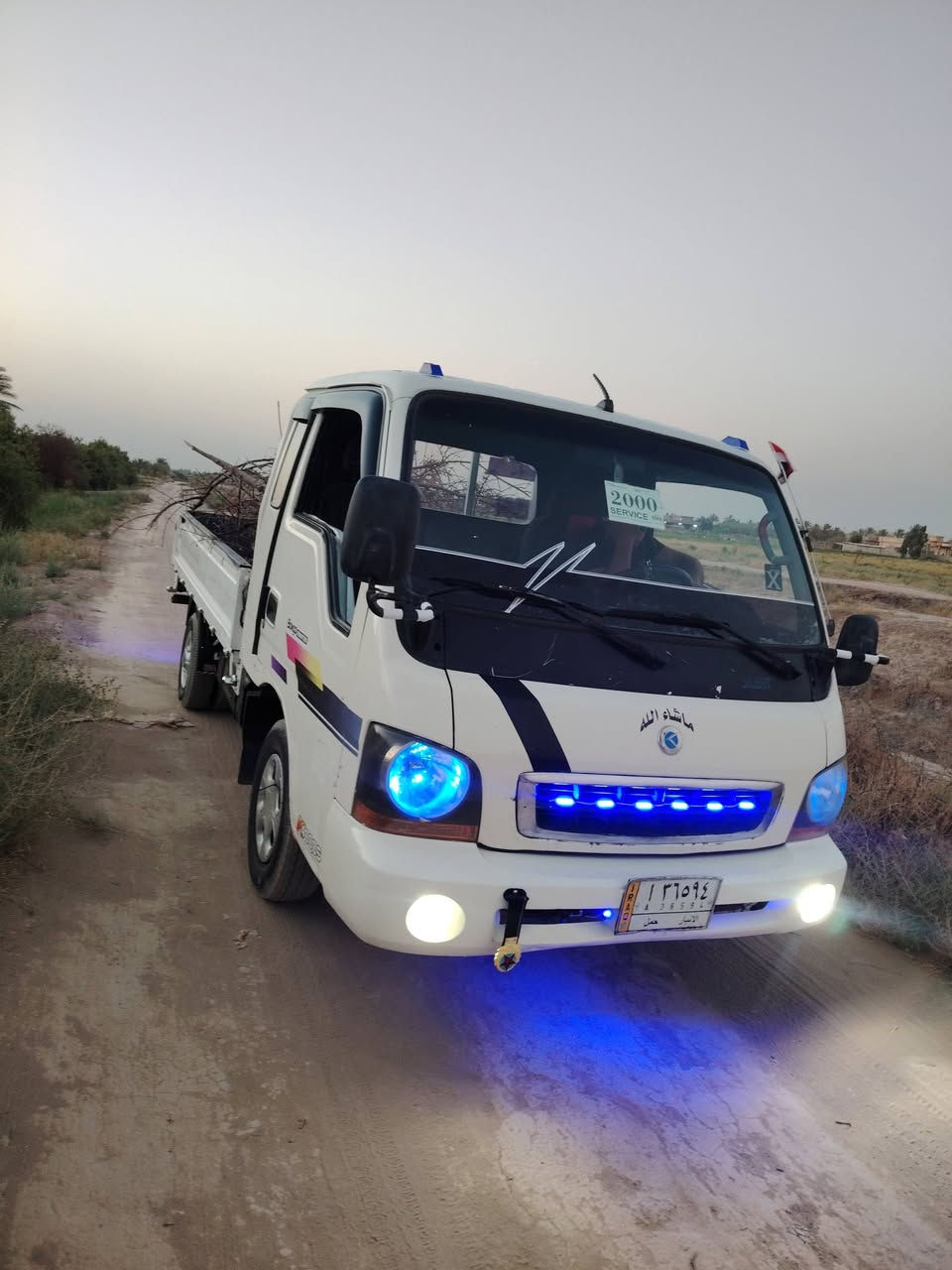 يالله يرحم والديك اقره المنشور يله تتصل 07847399@@***********
السلام عليكم  للبيع كيه ام عيون موديل 1998

رقم الانبار الماني شرط التحويل 

سياره كفاله عامه 

مكينه كير اكسل شاصي رقم شاصي كفاله 

تخم تاير جديد 

دوشمه داخل على وضع الشركه 

قماره قلاب 

كهربائية كلها شغاله 

سياره حلوه مال جناي بل عافيه ع ياخذها 

مكان بغداد اطراف التاجي
