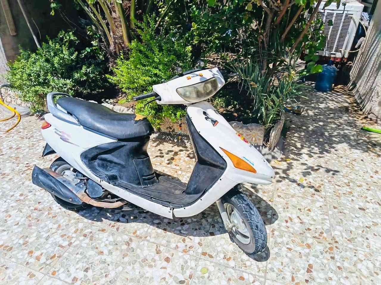 فراشة كرستال مكفولة سلف وهندر وكهربائيات كله شغالة  شلعه ومعدل ونعومه فول 
 السعر/325 وبيها مجال حله مركز/***********
