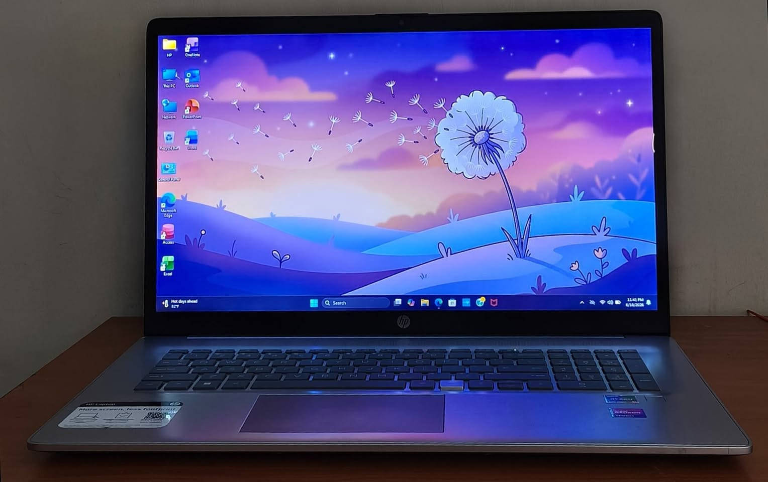 السلام عليكم لابتوب للبيع جيل 14 انتاج حديث شاشة 17.3 سلم نوع HP مواصفات

معالج رايزن 5 برو 7530u يوازي الجيل 14
رام 8 كيكا
هارد ssd m.2 256
شاشة 17.3
كرت راديون 4 كيكا
بصمة اصبع
وندوز اصلي
مداخل كلها موجوده تايب سي اج دي يو اس بي
السعر.... 600 الف بيها مجال
لابتوب ممتاز دراسة شغل هندسي مونتاج تصميم و العاب متوسطة لابتوب حديث حجم جبير سلم


**إذا كنت صاحب هذا الإعلان وتريد حذفه لأي سبب، رجاءا أرسل رسالة إلى الدعم الفني**