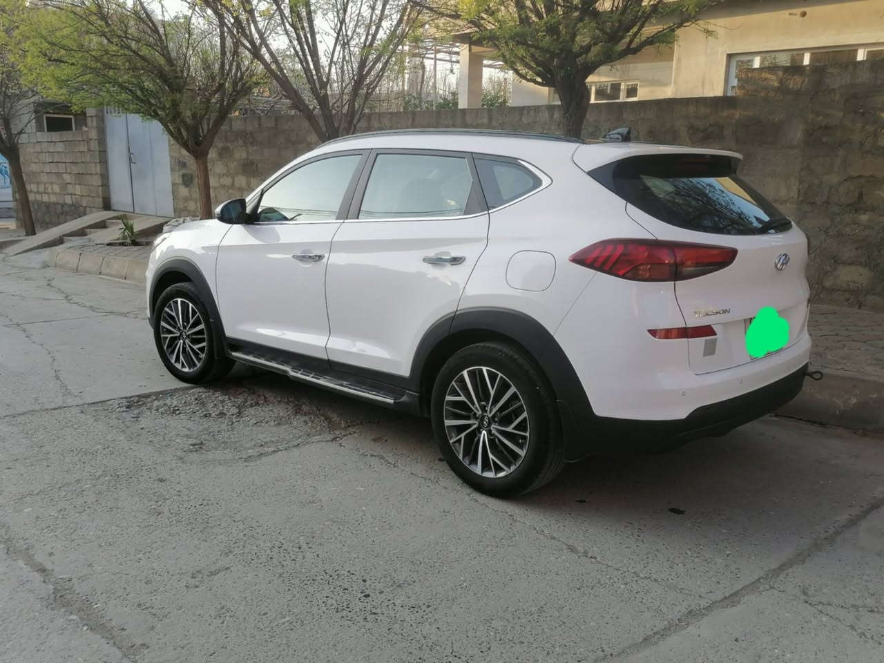 هۆندای تۆکسۆن 2020 خلیجی، کۆری ئەسڵی، پانۆڕاما ، 85000 ڕۆیشتووە ، ڕقم سلێمانی ،  بەسمە ،کوشن جڵد ، دوو کوشن کارەبایی ، کامێرای دواوە ، حەساسی پێش و پاش ، شاشە ئایپاد بلادی ، دیاریکردنی خێرایی ، جام کارەبایی ، تەبرید مەرکەزی ، ئیکۆ تحدید ، سێ مۆدی لێخوڕین ، شحن موبایل وایەرلێس ، قەبارەی تایە 18 ، بلاجکتۆر ، لایت لید ، ئاوێنەی لیدو دەخەوێ ، دەسک لید.
لەسفرەوە لای خۆمە یەک دەستە ، بێ بۆیاخ ، بێ ساردی ،تەنها سێ چاڵی زۆر بچوکی هەیە لەسەر دەرگای ئەویش دیارنیە زۆر لە وێنەکان دیاریم کردووە ، هەزەی نوێیە و سەنەوی بەسەرچووە ، گێڕو مەکینە و تحویل و بەناوکردن بەشەرت ،
سعر 220$ مجال
☎️ژ.م ***********
#newyear
#fbreelsfypシ゚viralfbreelsfypシ゚viral2025 #viralsreelsシ #fbreelsfypシ゚viralfbreelsfypシ゚viral #fbreels2025ツ #fbreelsfypシ゚viralvideo #fbreelsfypシ゚viralシ #reelschallengereelschallenge #viralreelschallenge2025viralreelschallengejaiviralreelschallengeviralreelschallenge  #reelsvideoシ #reelschallengereelschallengereelschallengereelschallenge #virals #reelschallenge #viralshorts #tranding #viralreelschallenge #fbreels #trandingreels #जय 🕉️ #jaimatadi #durgapuja #durga #matarani #mata #mahakali #mahakal #devotion #devotional #harharmahadevॐ #harharmahadev #mahadev
