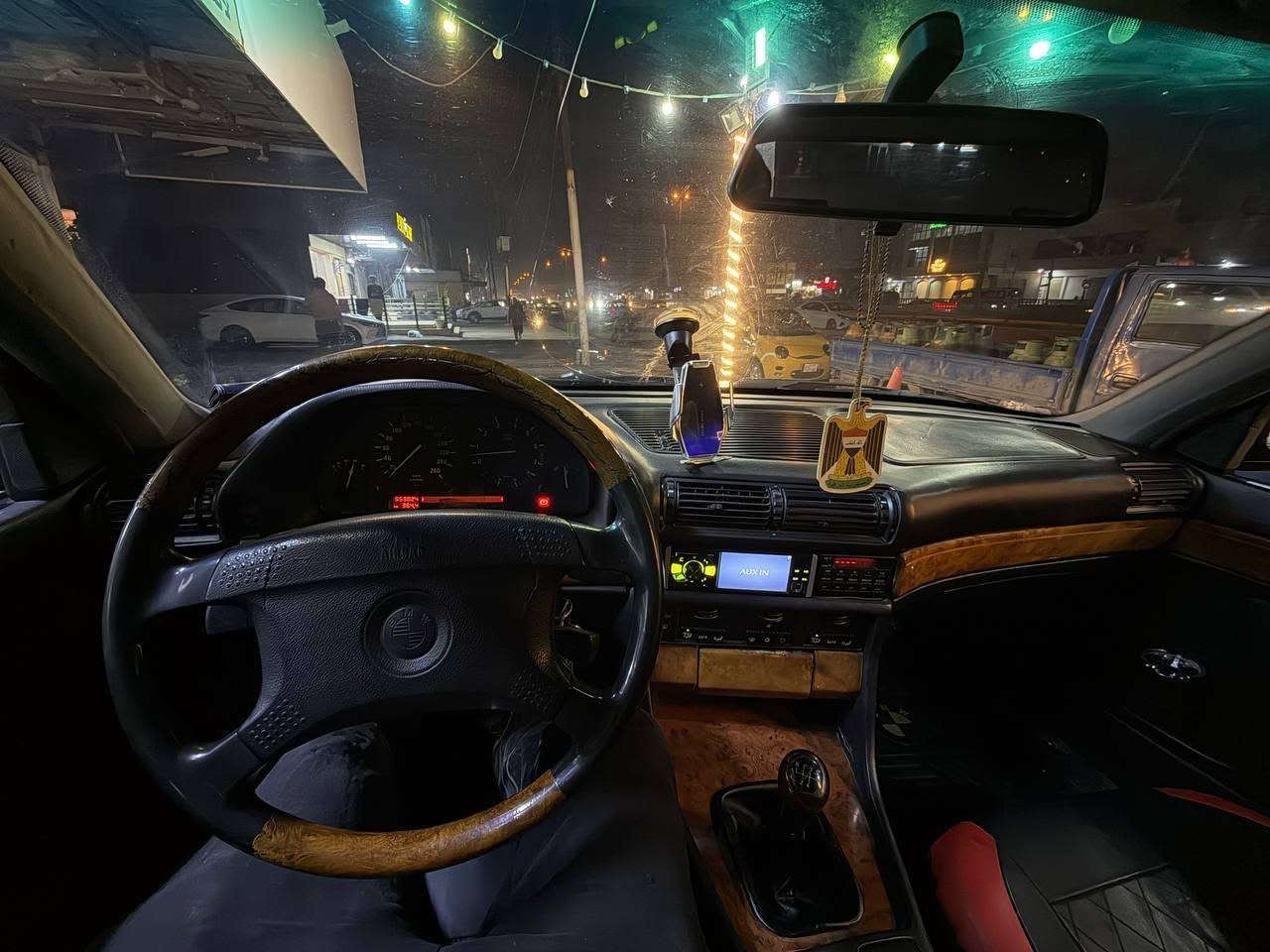 بيم حجم 730 .8سلندر كير محرك شرط تبريد شغال السياره
موديل 92 السياره مابيها ضرر صبغ جماليه فقط السياره بلحقيقه احلا من الصور 
مكان السياره موصل ورقمها نينوئ 
السعر 75 وبيها مجال بسيط ***********
