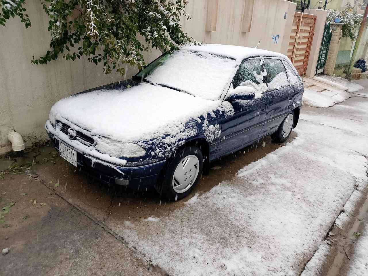 السلام عليكم أوبل استرة موديل 1993حجم 16 تصليح دوائر سيارة بلاديه على وضع شركه كلها كاربون بانزين ورقم نينوى وشرط التحويل مشروع وطني سنويه الى 2028 رقم التلفون: الكورك:***********
 الأسيا:***********
