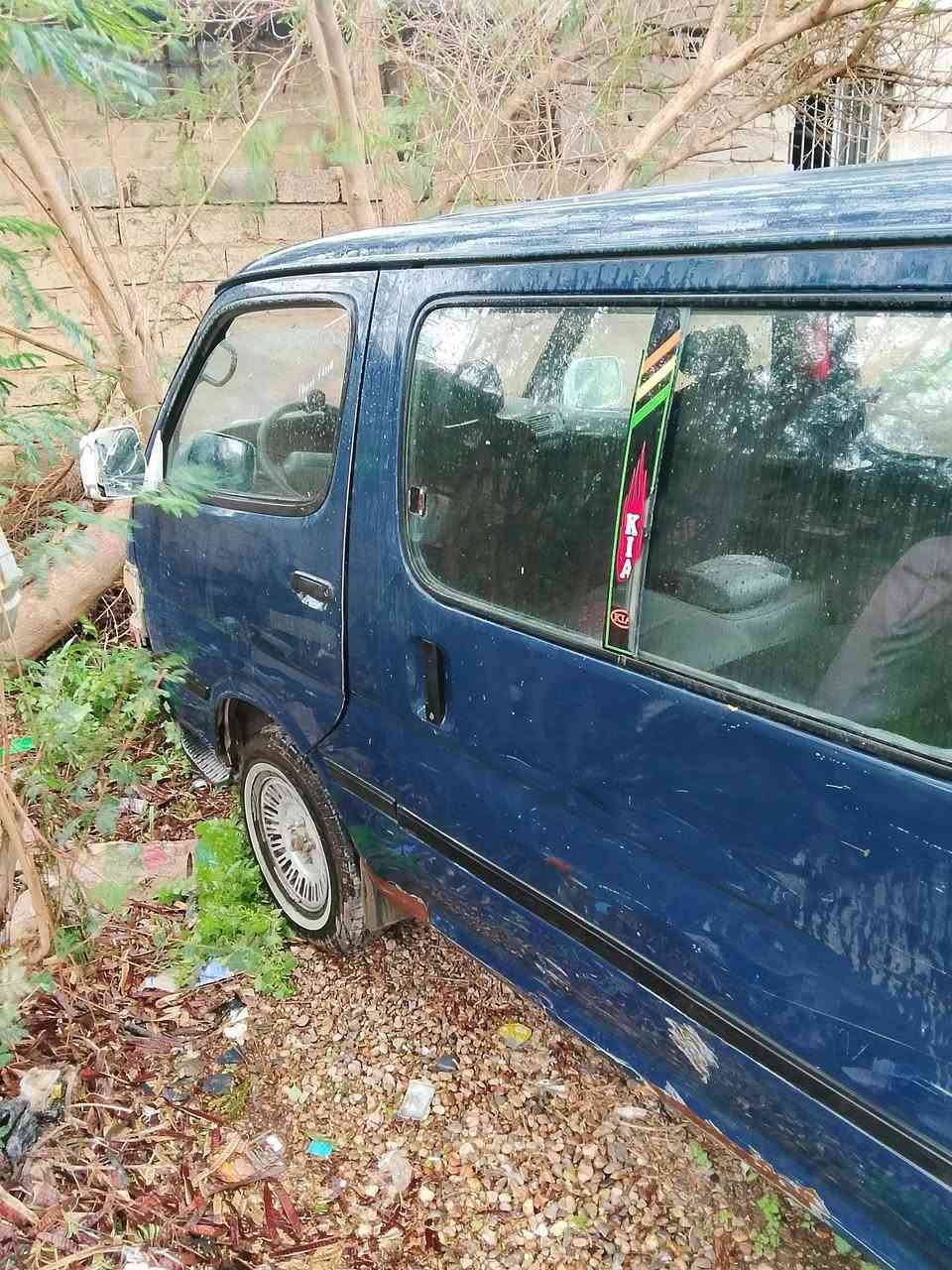 سلام عليكم عندي بوز للبيع موديل 95 رقم حمل انكليزي سنويه لل31ديالى شهربان *********** السعر. 35او بيها مجال قليل
