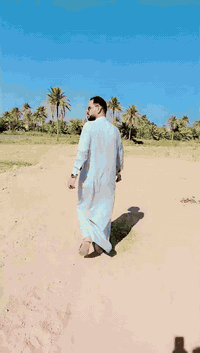 عرصه للبيع المساحه 450 متر مربع
الموقع خلف مشروع الماء شارعه ١٢ متر شارع الرئيسي مباشرتن
السعر ١٨ مليون وبيه مجال الاستفسار أكثر *********** ومن الله التوفيق للجميع يارب العالمين
