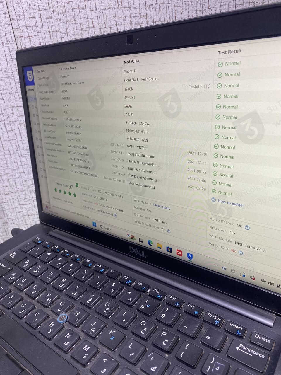 للبيع آيفون 11 ذاكرته 128 كيكه جهاز لوك شخط مابي كاميراته فول شاشه بلادي فيس ايدي شغال كارتون وياه جهاز شرط حاسبه هواء مامفتوح بطاريته بلادي 75 شرط مايصرف شحن نموذج M أمريكي سعر 240 وبي مجال خاص او اتصل *********** مكاني كركوك
