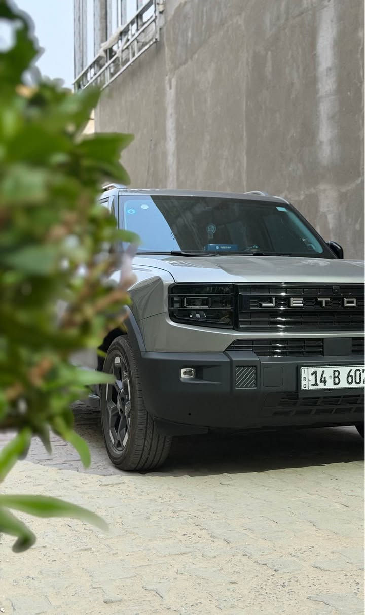 جيتور T1 ماشيه 15 الف كفاله ما عدا 5 اصابع بي دي ار حافة صندوق سياره دواخل بالجيس مال الشركه السعر 205 وبيها مجال لون مميز *********** وبيها كتاب تضليل سنه كامله اذا تحب البصرة, العراق
