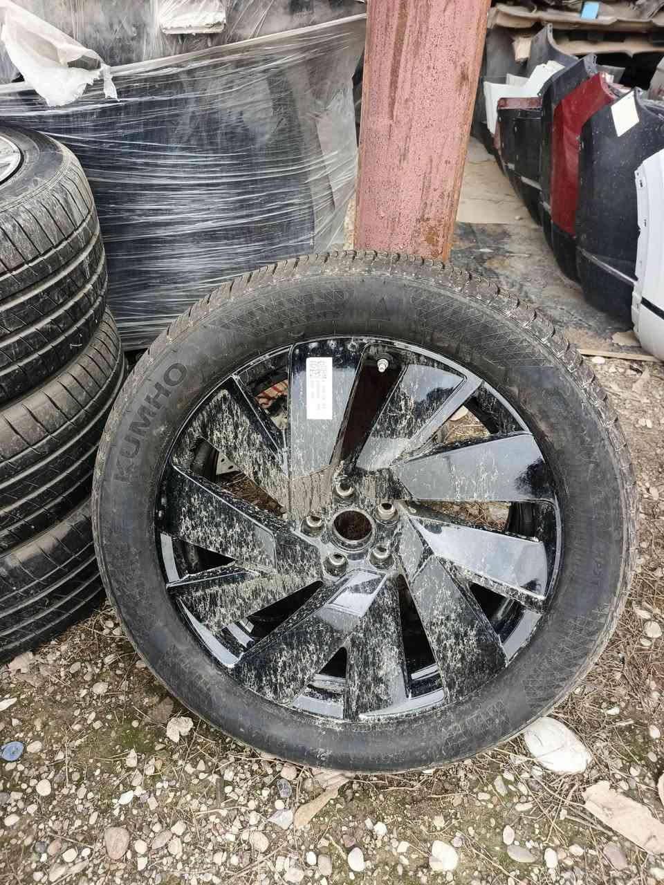 كراج اطلس
أنواع ويل اطلس 

عنوان كركوك قرب مشتل محمد 

*********** واتساب
