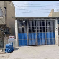 دار للبيع: بغداد الامين الثانية  شارع مطعم الرياضي  مساحة ٢٤٣ واجهة ٨ ...