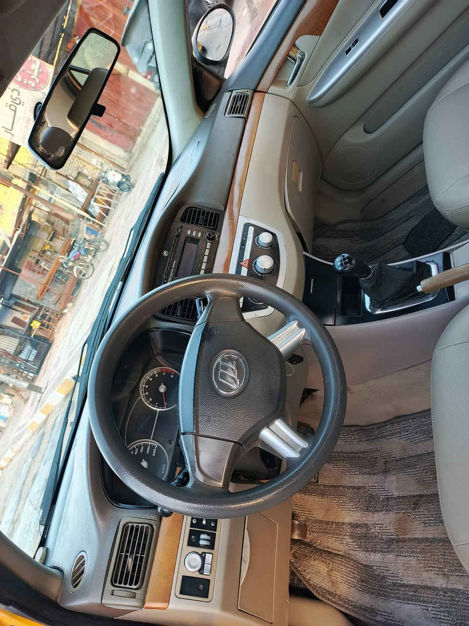 ليفان 11مكفوله كفاله عامه من الصبغ والضربه والتبديل
سياره جاهزه مكينه وكير وحدانيه وتخم تأير 
السعر. 48 
ناصرية مركز ***********
