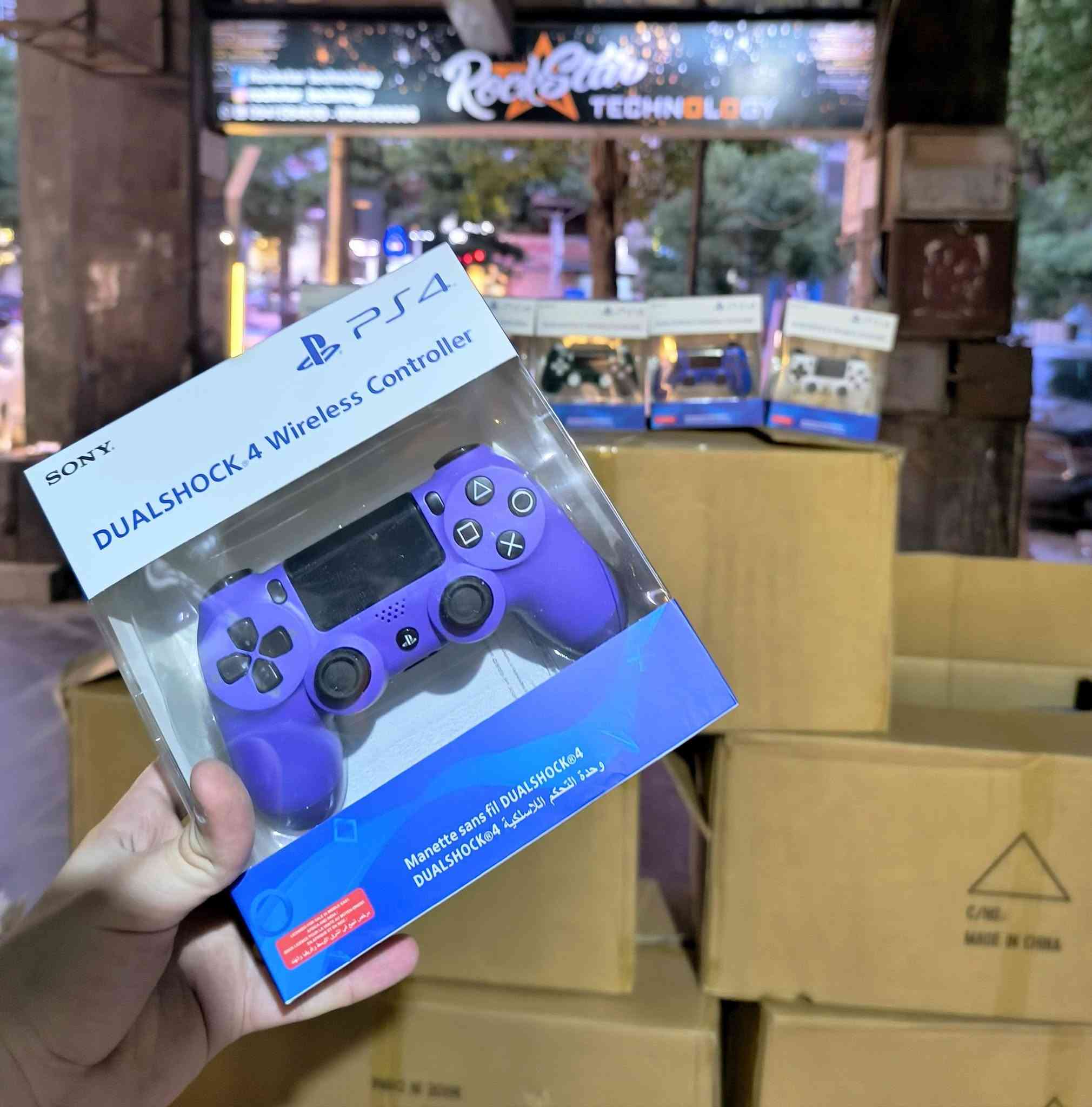 متوفر من مركز ROCK STAR 
قبضات ps4 كوبي نوع اول
بطارية 1000mah 
متوفر جملة ومفرق 
للتواصل 0948306086


**إذا كنت صاحب هذا الإعلان وتريد حذفه لأي سبب، رجاءا أرسل رسالة إلى الدعم الفني**