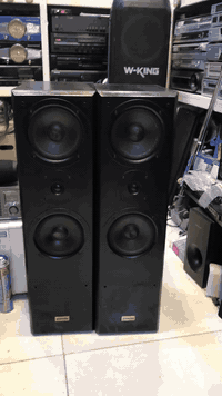 KENDO 3 WAY SPEAKER
90-120 Watts
4-8 Ohms
Made in Japan
( کوردی • عربي )

🟢توصيل موجود الي جميع المحافضات
🟡گەياندن هەیە بۆ هەموو شوێنێک

🟠مــعـرض هــونـەر
🔸للـصوتــیات(امبلیفایر• سماعة• رادیو• انتیك• مایكروفون)
🔸عــنـوان• اربیل سوق بالة • شارع اربعین
🔸مـوبایـل• ***********
                   ***********

🔵پـێـشانـگای هــونـەر
🔹بۆ ئامێری دەنگی و کارەبایی(ئیمپلیفایر• سەماعە• ڕادیۆ• مایکرۆفۆن)
🔹ناونیـشان• هەولیر • بازاری لەنگەی ٤۰م
🔹مـــۆبـایـل• 
***********
***********

•••••••••••••••••••••••••••••••••••••••••••••••••••
#iraq #kurdistan #duhok #zaxo #hawler #karbala #slemani #erbil #baghdad #kurd #kurdish #akre  #karkuk #kuwait #najaf
#amplifier #audio #subwoofer #sound #music #audiophile #bass #stereo #amplifiers #speaker #soundsystem #speakers
#اربيل #العراق #بغداد
