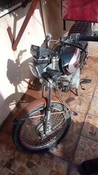 ايراني 4كير موديل2017 ابيع جف تراب محرك مفتوح اشغله يشتغل ويطفه شنو مش...