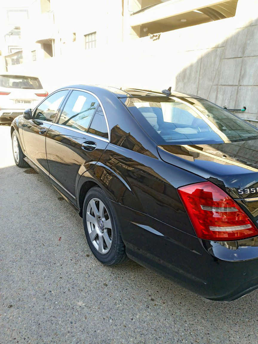 بيع او مراوس 
مارسيدس s class 350 2011 لارج باب طويل 
سياره كفاله وارد المانيا بدون حادث عدا الدعاميات صبغ .  داخل بيجي 6سلندر. مكينه كير كهربائيات صدر تخم تاير كلها بشرط
ابواب شفط 
جكات 
بانوراما 
ناضور ليلي 
رادار امامي 
حساسات اماميه خلفيه 
كشنات فول تحكم كهرباء اماميه وخلفيه 
٣ قطع تبريد  
لايت زنون بلاد 
تبريد تدفئه كشنات 
قفل سرعه 
وبعد هواي مواصفات الجنايه يعرفوها
ماشيه 149 الف كيلو  
رقم اربيل بأسمي  
اي استفسار الاتصال على الرقم *********** أو دخول على الخاص
