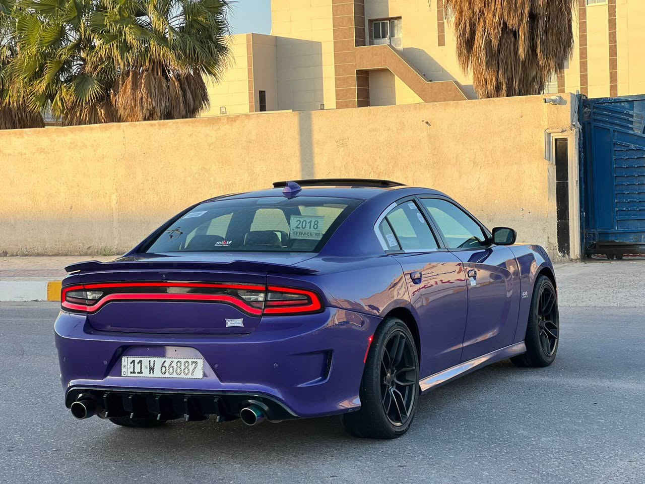 السلام عليكم 
جارجر موديل 2018 رقم بغداد دولي 
وارد أمريكي داخله كلين 
بل عراق صار بيها قبق صندوق 
موصفات فول 1/1 
مكينه 6400سكاد 
السياره مكينه كير تبريد حداده على وضع الشريكه 
العنوان البصره 
السعر 170
رقم ***********
رقم *********** البصرة, العراق
