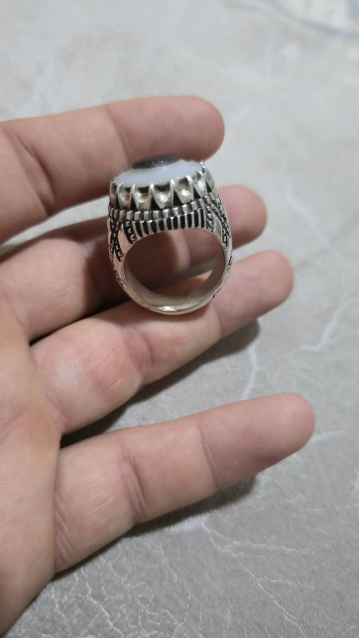 جزع بقرية قديمة صياغة علي بمبع الثقيل قياس ٢٦ السعر خاص رجاءاً


**إذا كنت صاحب هذا الإعلان وتريد حذفه لأي سبب، رجاءا أرسل رسالة إلى الدعم الفني**