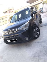 كيا صول VIP للبيع 2014 بأسمي بغداد محرك الفين البنيد مصبوغ فقط  المواص...