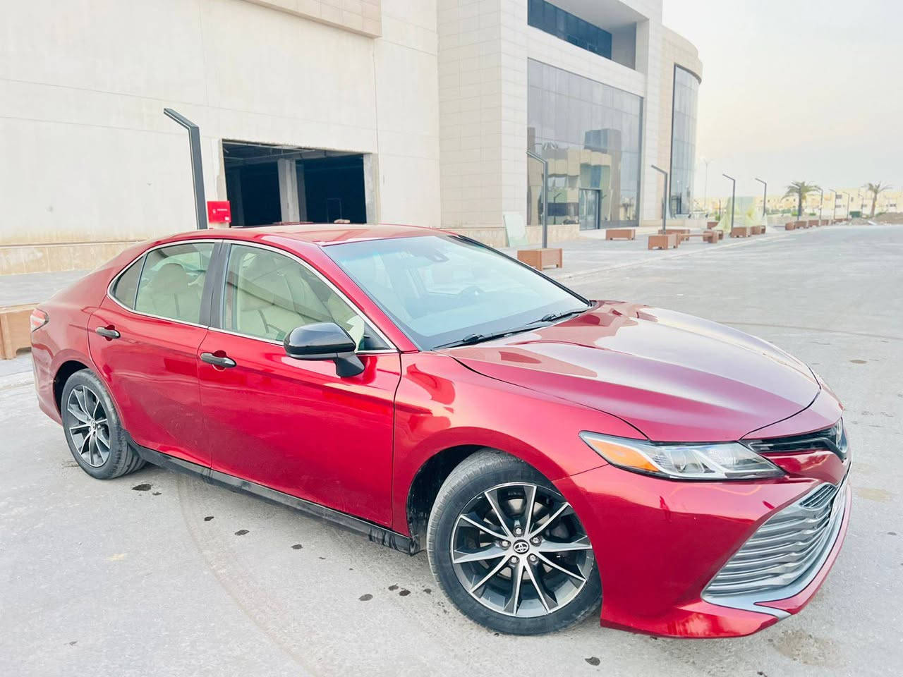 السلام عليكم…..
للبيع بسعر مناسب جدا 148$ اعتذر عن الاقساط والوعده
تويوتا كامري 2019 LE وارد امريكي لون ماروني (دم الغزال) رقم اربيل  بااسمنا انكليزي (22)  سنوية جديدة لغايه 2030 هزه جديدة شرط التحويل… 
سيارة بيها 3 قطع ونص صبغ فقط والباقي مكفول من كلشي … بدون دواخل بدون ايرباك ….
سيارة جاهزة بدون اي نقص….
محرك 4/2500 سلندر …. السياره ماشية 100KM.. محرك مامفتوح…
شرط محرك وكير وصدر وكهربائيات وتبريد وتدفئة وتخم تاير سيارة جاهزة من كلشي….
مواصفات LE معروفة مواصفاتها مايحتاج اذكرها….
العنوان/ صلاح الدين/ تكريت/ القادسية….
السعر 148$ اعتذر عن الاقساط والوعده…
للاستفسار ***********
***********
