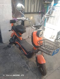 دراجه شحن بس يردله تاير سعر 100 الف 07711933247