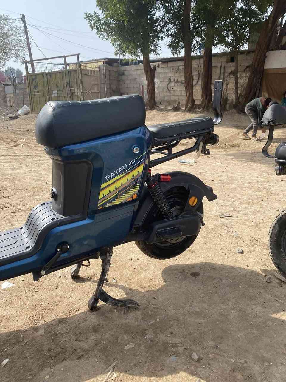 ‏سلام عليكم دراجة شحن النعال 10 مدير 25 ملف 1500 سعر الدراجة 375 وبيها مجال رقم الهاتف￼***********
