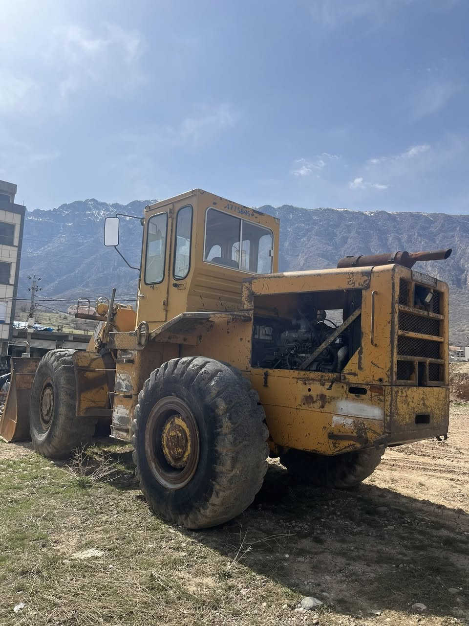 السلام علیکم للبیع شفلات کاوسکی حجم ٧٠ مودیل١٩٧٩ رقم سنویە جدید اربیل.  مکان الشفلات شەقلاوە رقم الهاتف ***********-***********
