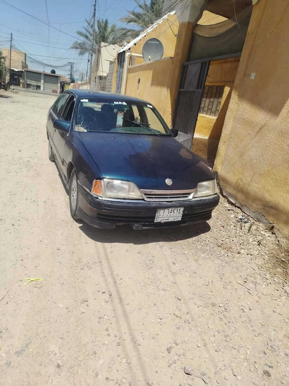 موديل 90 محرك كير نضيف وشكل السيارة ونضافتها موضح بالصور سعر 18تحويل مباشر مكان هيت ***********
