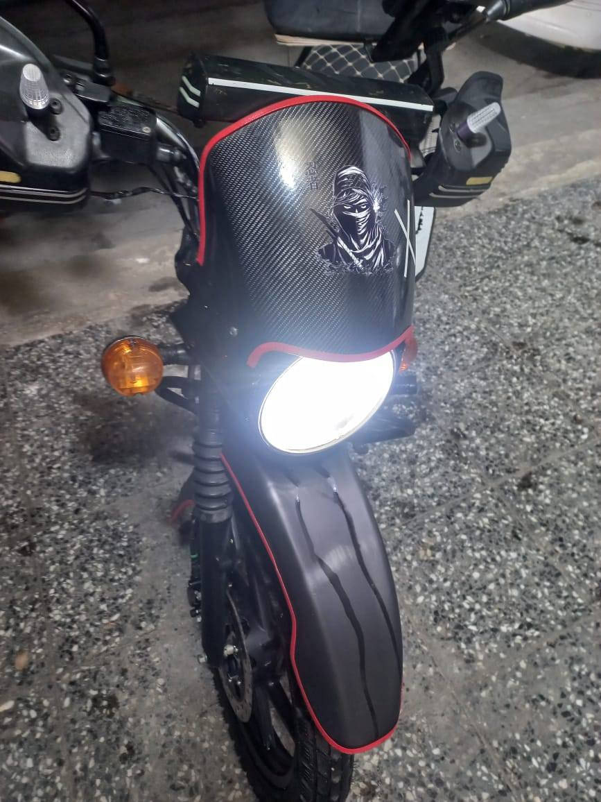 بوكسر. مرقمه رقم بغداد تحويل ثاني يوم  موديل ٢٢ شهر ١٢ يعني ٢٣
مكفوله كفالة عامه لمكينه ماممدوة عليهه سبانه 
سعرهه مليونين و ١٥٠ وبيهه مجال رقمي بس واتساب   ‏‪***********‬‏
