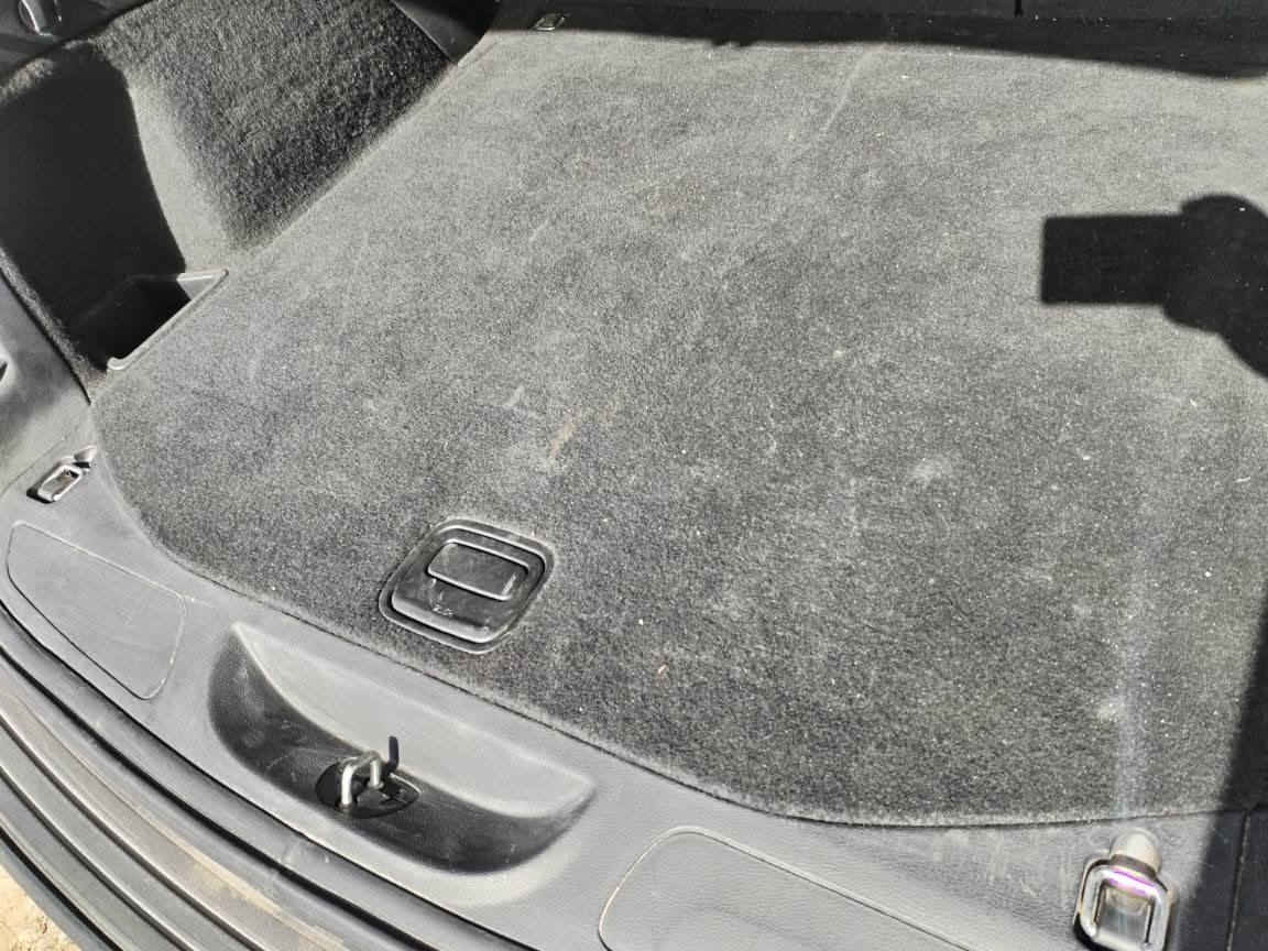 لاريدو  2020 مكفوله بدون ارباك بيه فقط بارد مذكور بالسونار *********** مواصفات
1. مكينه 3600
2. نقطه عمياء
3. اوتو بريك
4. شاشه كار بلي
5. فور ويل
6. نظام اطفاء المحرك عند التوقف
7. نظام صرف الوقود Eco
8. بصمه ابواب
9. كرسي السائق كهربائي
10. نظام تسارع Sport
11. شوته رياضيه kn
12. زنون ناصي + بلوجكتر
