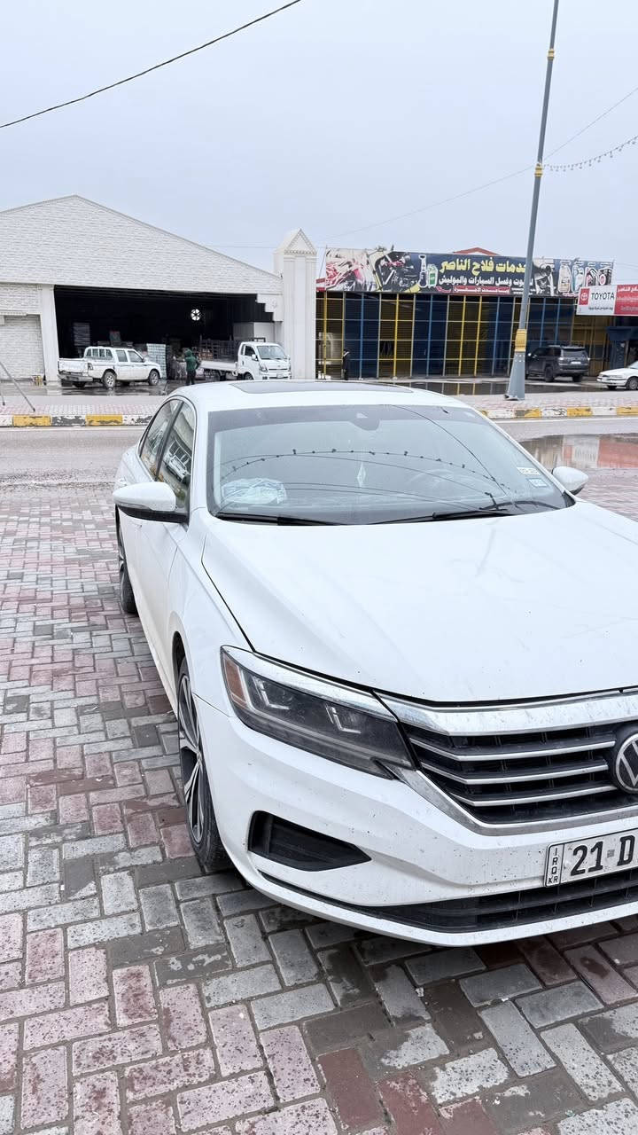 فولكس واكن باسات 2021
رقم سليمانيه 
ماشيه 74,000 الف كيلو متر 
السياره ب اسمي تحويل بنفس اليوم او وكاله ماعندي مشكله

ضررها من امريكا فقط بنيد صبغ 

ملاحضه السونار المرفق بالصور ضرر امريكا 

بالعراق 

باب السايق صبغ بالطرف ويه قبضه الباب

الباب الخلفي عكس السايق  صبغ طرف الباب وهلال الجامرلغ 

+ رصعه صغيره بالقماره اثر الشحن

يعني السياره 3 قطع 

بدون ايرباك بدون دواخل بشرط

مكينه وكير كفاله برغي ما مفتوح بيها 

فول مواصفات 

سلايت

ورادارات 360 درجه

مقاعد جلد + تدفئه 

تحديد مسار 

التوقف الذاتي 

نضام النقطه العمياء 

دخول ذكي 

السعر 160 وبي مجال 

مكان السياره صلاح الدين قضاء العلم

‭0773 548 2947‬
