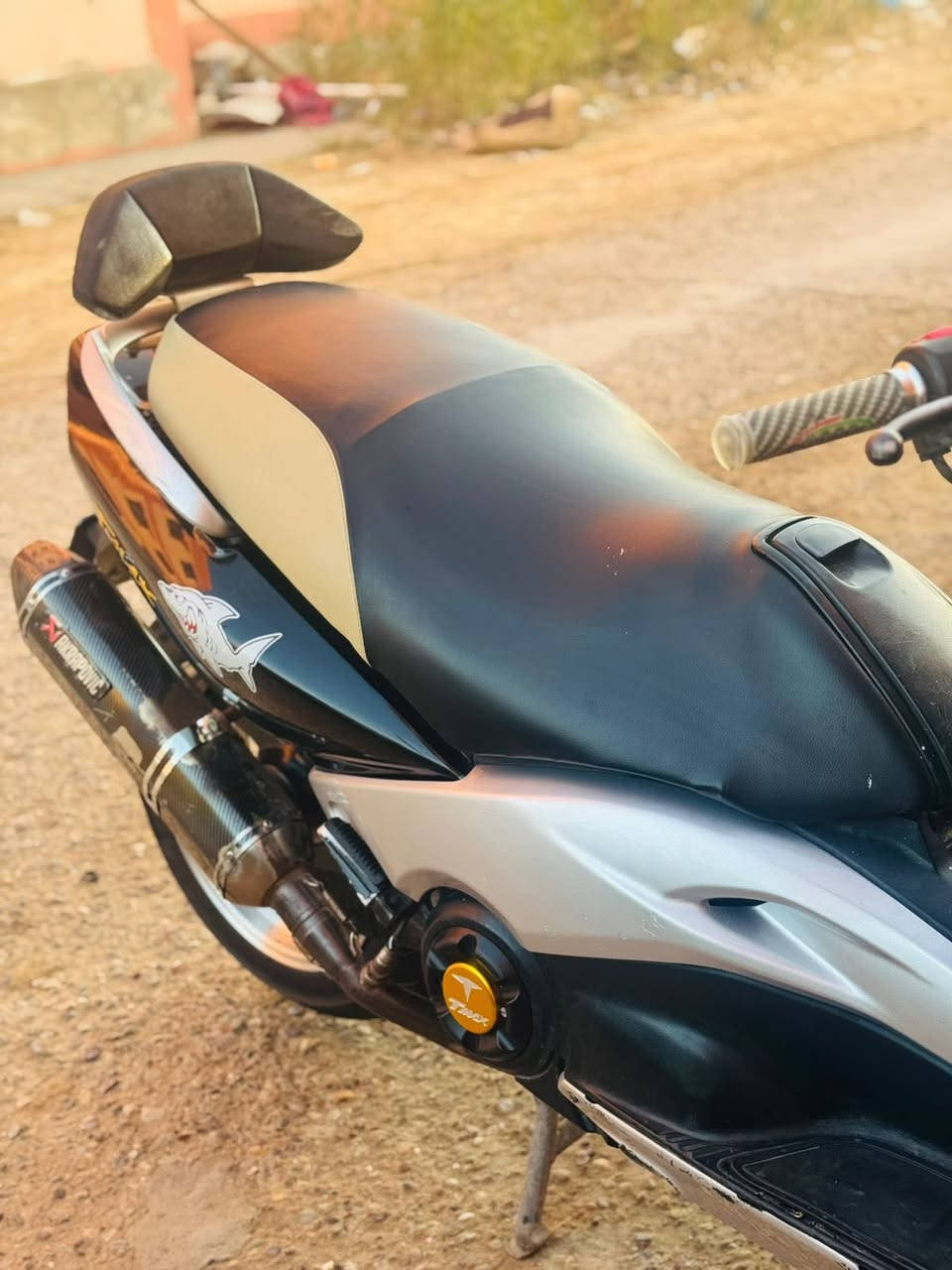 تيماكس 500
2008
مكينه هاون مكفوله

صالنصه اكرو 

ستيرن كاوسكي 

الدراجه نضيفه وحلوه

مكانها واسط 

السعر 17$ وبيها مجال حك الجيه

للستفسار ***********
