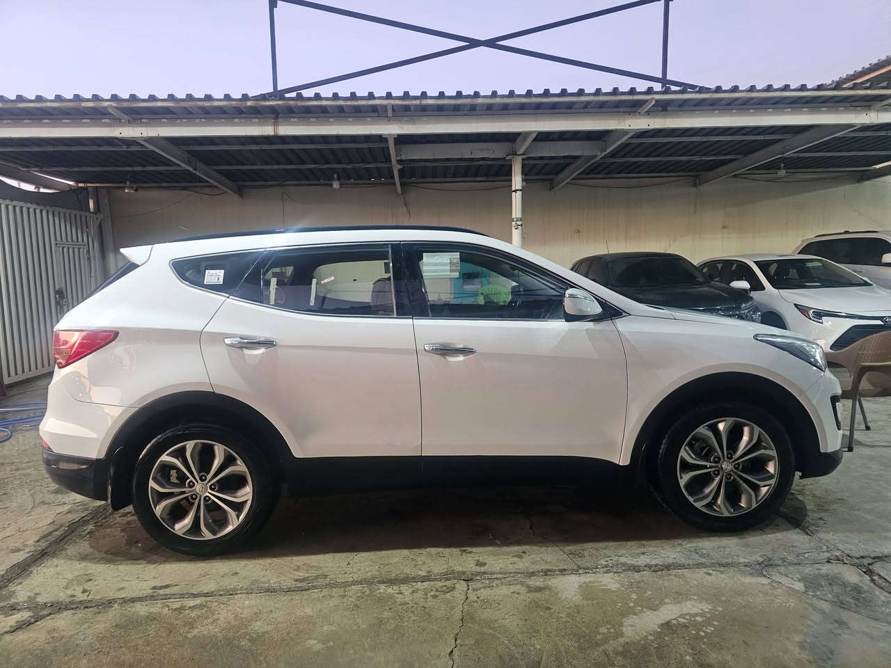 سنتافي موديل 14 خليجي فول بانوراما مكفولة من الصبغ السعر 168$ رقم الهاتف *********** مكان السيارة سامراء مرقد الامامين
