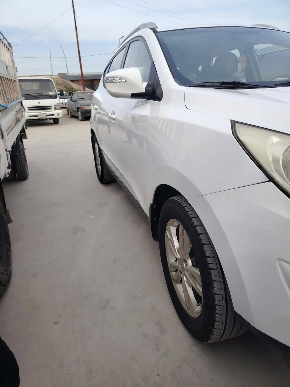 سياره تكسون السعر$140
موديل 2012
شرط النضافه 
المكان قياره  قاطع السبعاوين 
‏‪0774 085 8901‬‏
