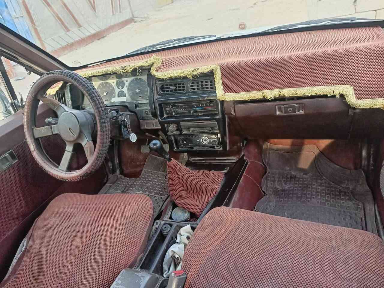 نيسان رقم مثنى مكينه وكير وشاصي بشرط لا صبغ ولا ضربه مكان البصرة الزبير ***********
